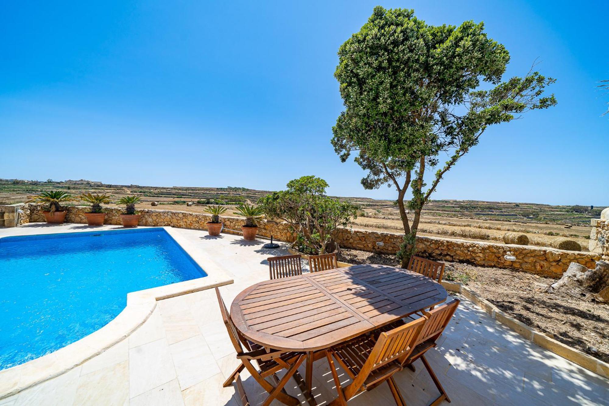 Lonza Gharb Farmhouse Екстериор снимка